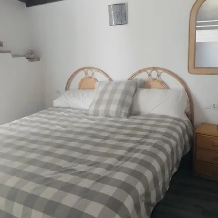 La Casa Escondida * Casas del Monte